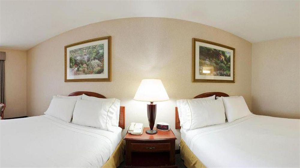 Keene Elm City Hotel, Ascend Hotel Collection Dış mekan fotoğraf