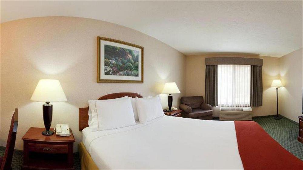 Keene Elm City Hotel, Ascend Hotel Collection Dış mekan fotoğraf