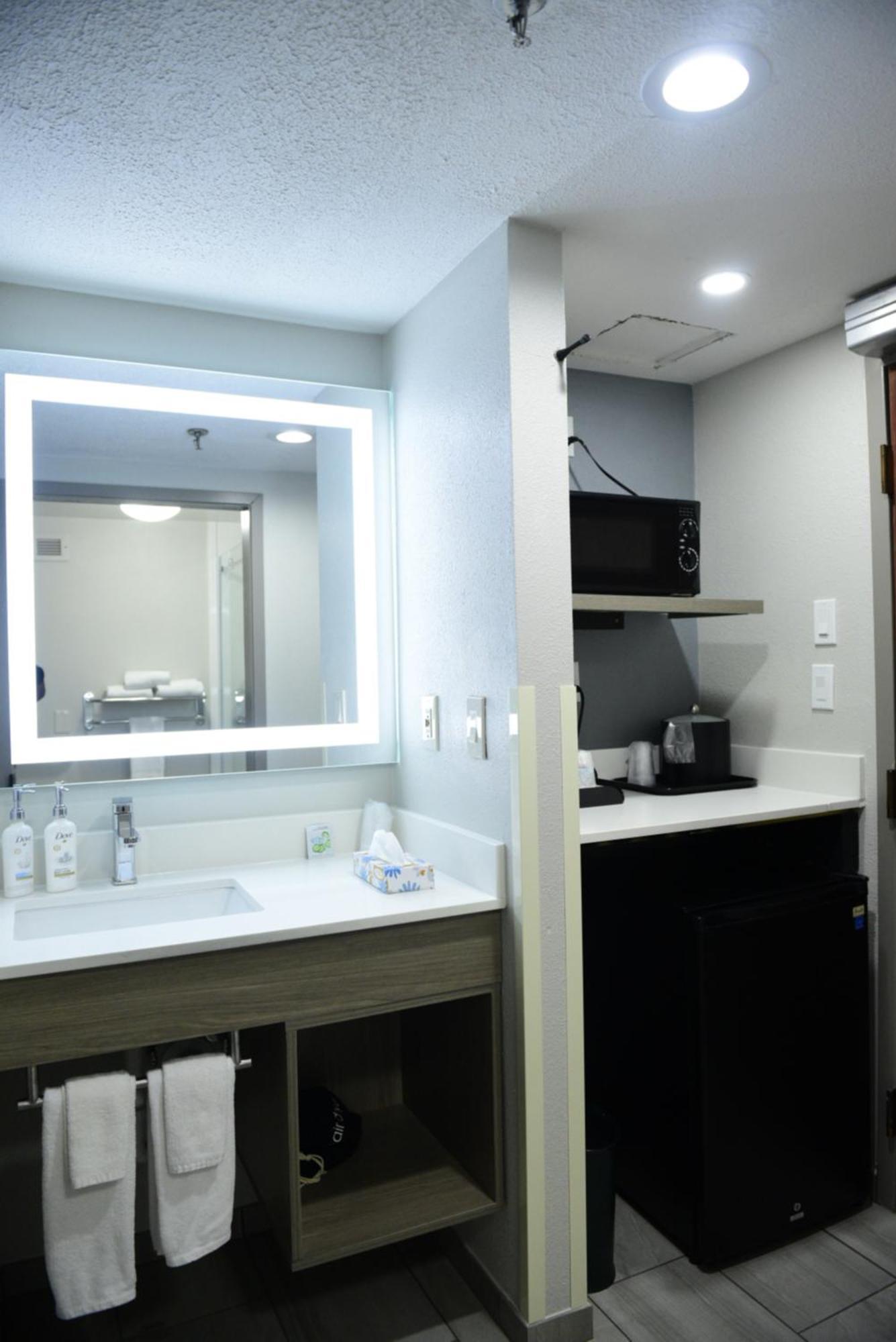 Keene Elm City Hotel, Ascend Hotel Collection Dış mekan fotoğraf