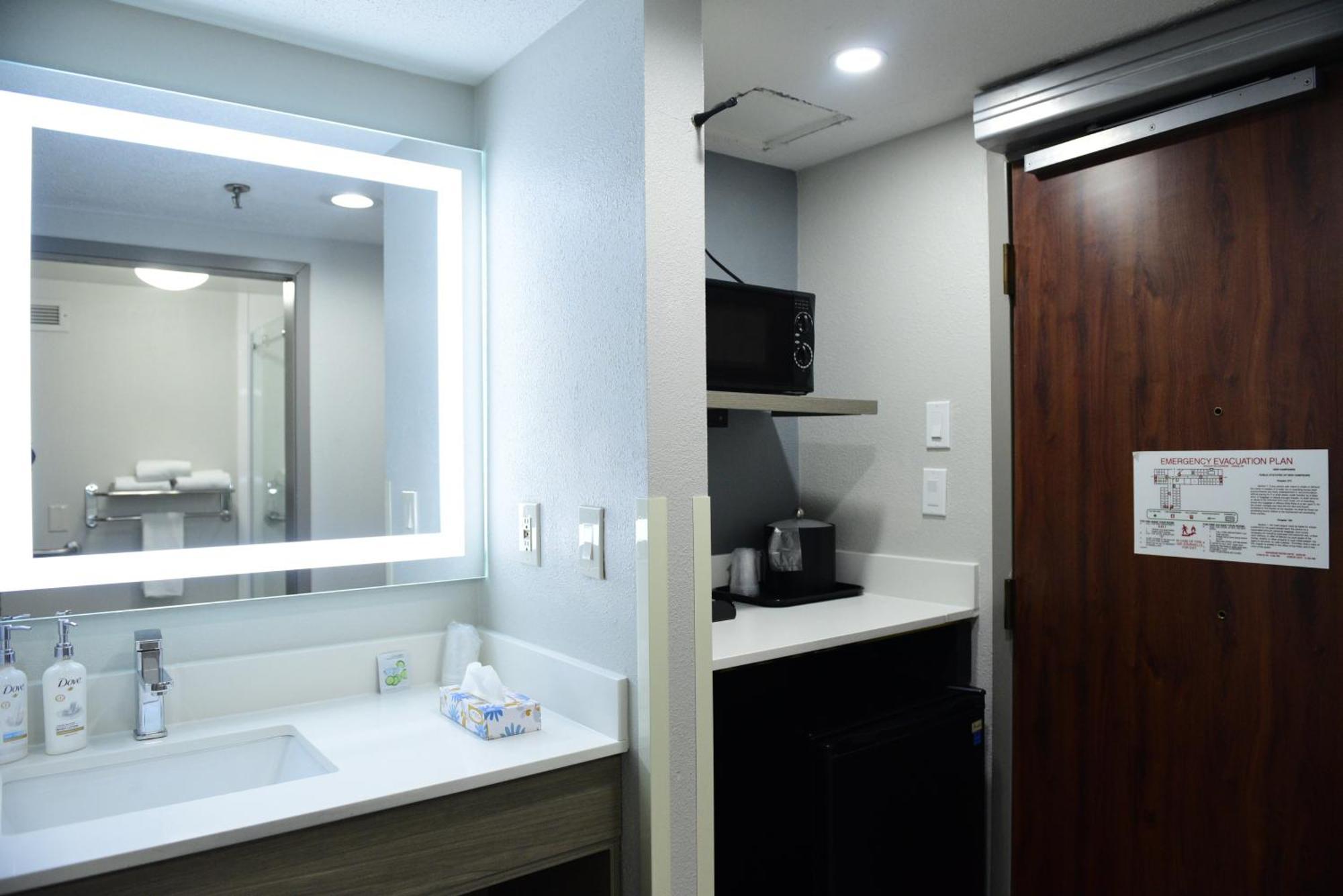Keene Elm City Hotel, Ascend Hotel Collection Dış mekan fotoğraf