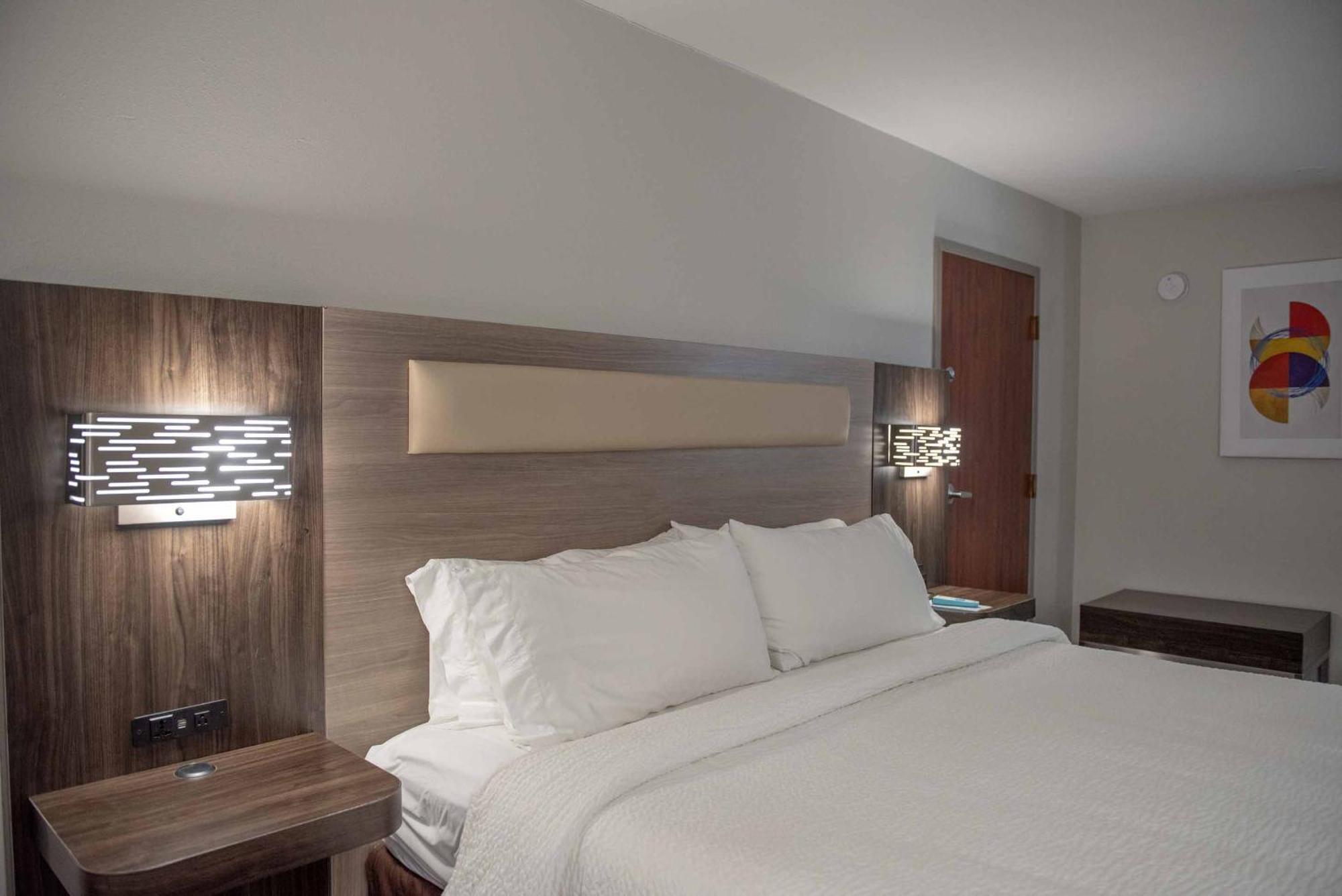 Keene Elm City Hotel, Ascend Hotel Collection Dış mekan fotoğraf