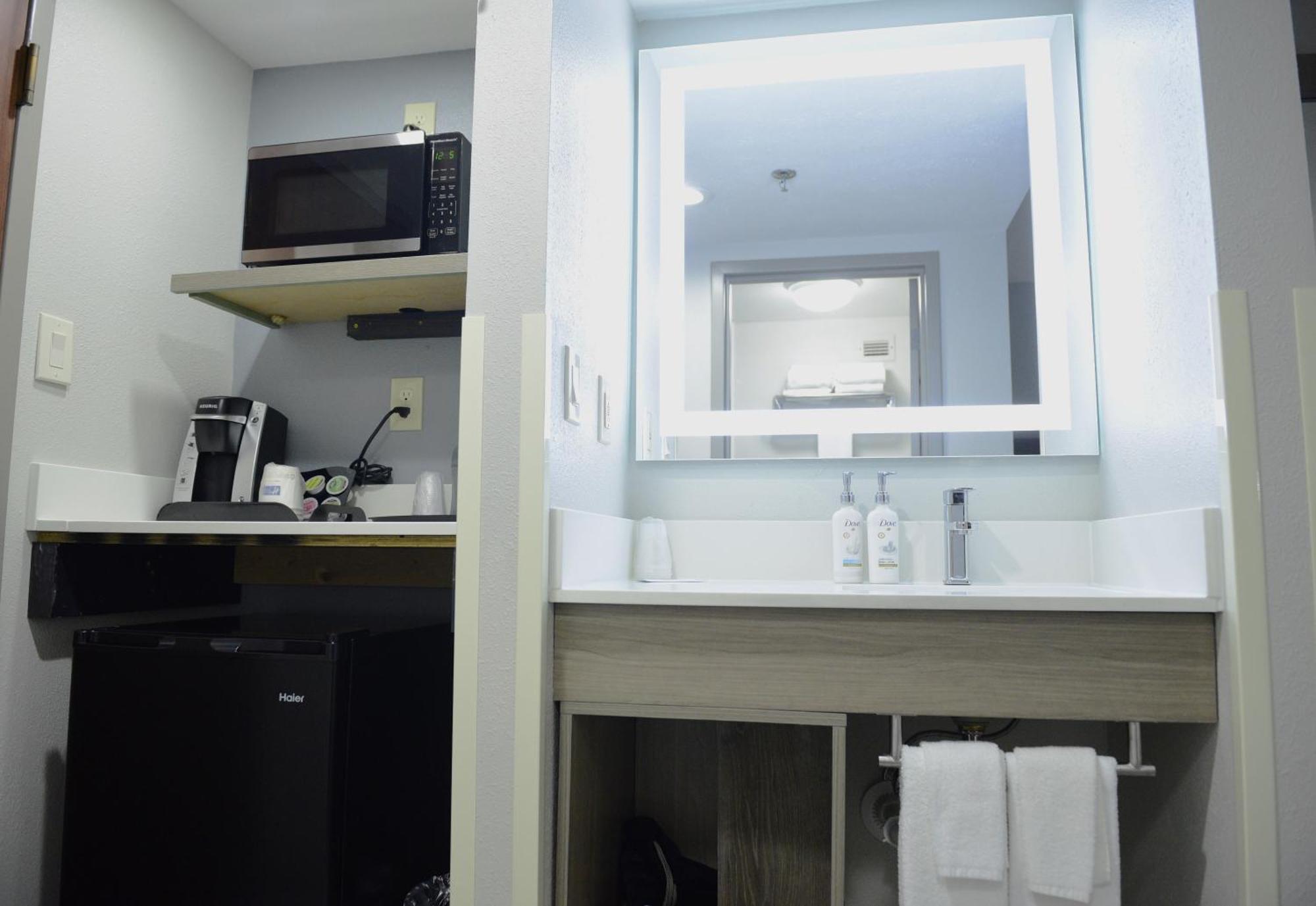 Keene Elm City Hotel, Ascend Hotel Collection Dış mekan fotoğraf