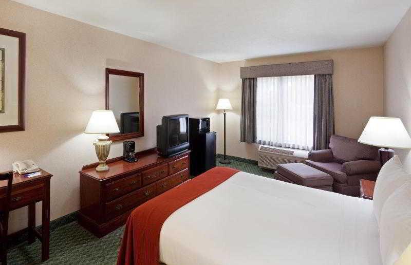 Keene Elm City Hotel, Ascend Hotel Collection Oda fotoğraf